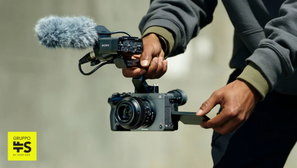 Sony presenta la nuova FX2: la videocamera full-frame compatta con intelligenza artificiale per filmmaker e content creator