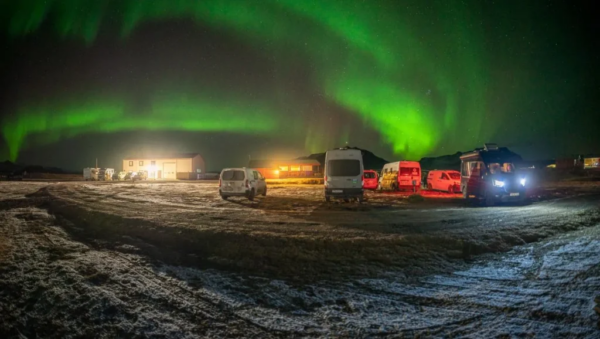 Fotografare l’aurora Boreale in Islanda: dalla Pianificazione allo Scatto Perfetto